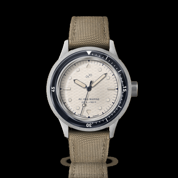 About Vintage 1956 Marine Stål Ur - Navy Off White
